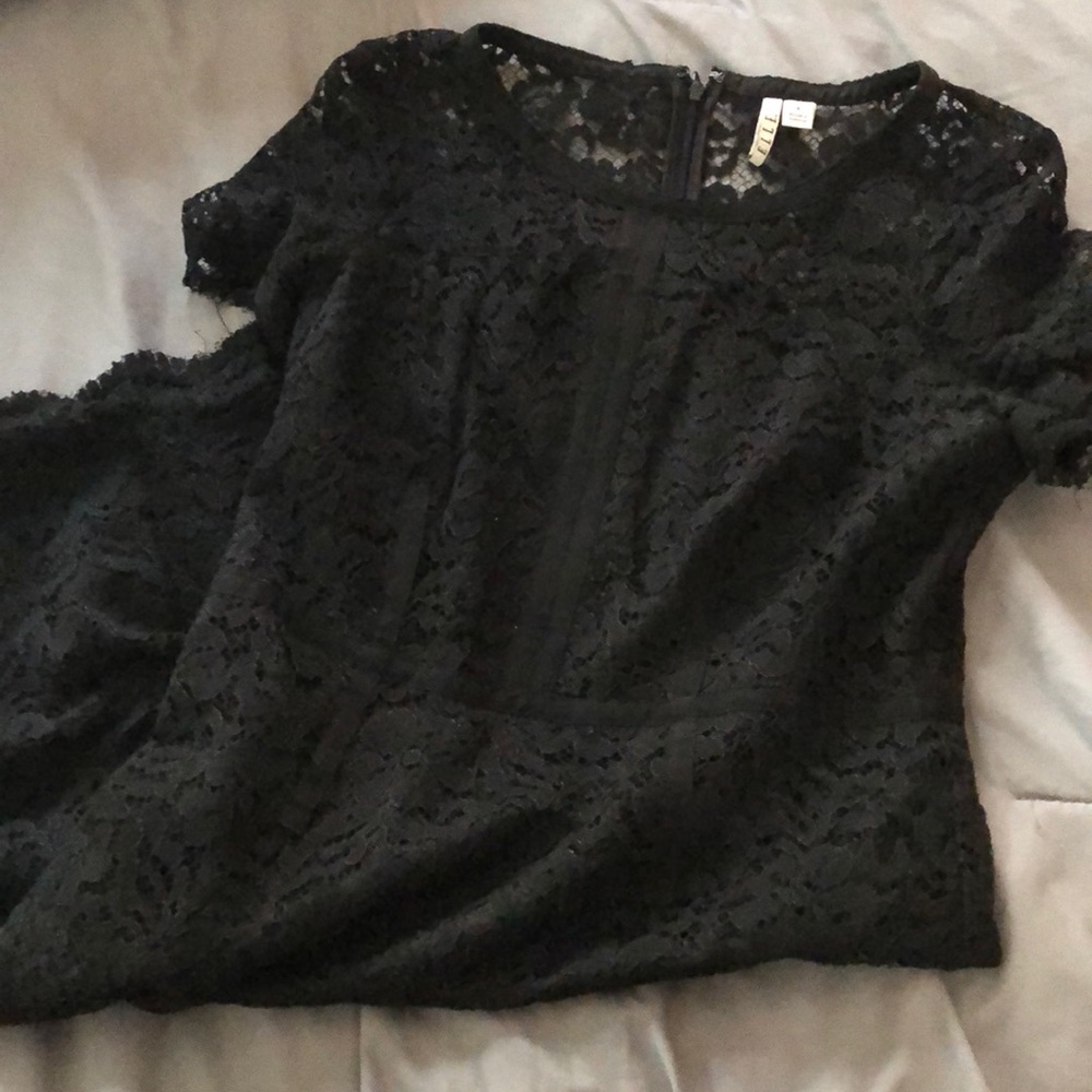 Black lace dress